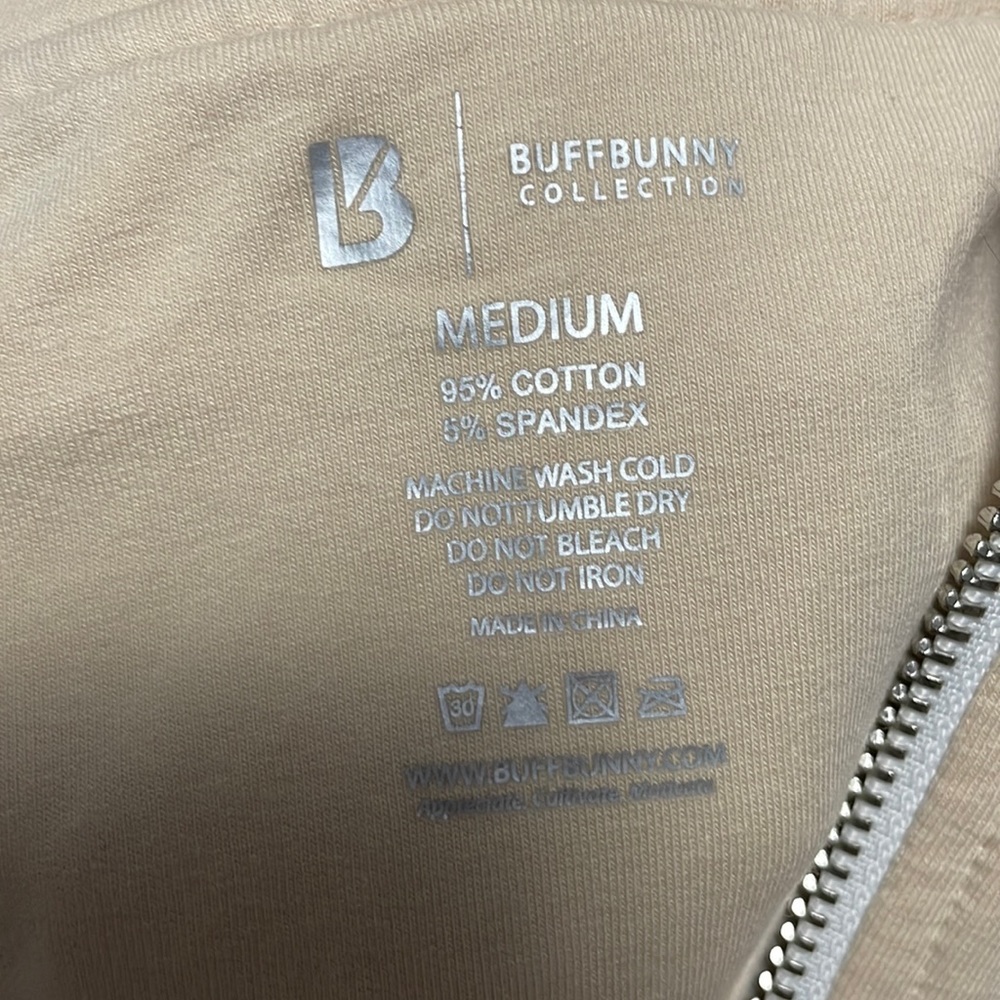 Buffbunny crop jacket sz. Medium - Picture 5 of 9